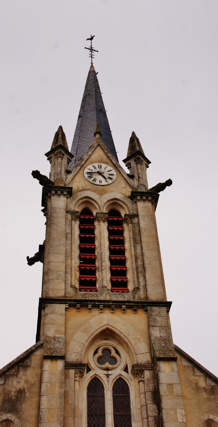 église St Pierre - Nieul-le-Dolent