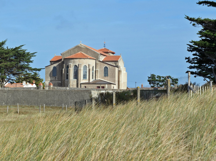 L'Herbaudière : le chevet de l'église - Noirmoutier-en-l'Île