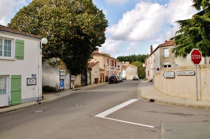 La Commune - Poiroux