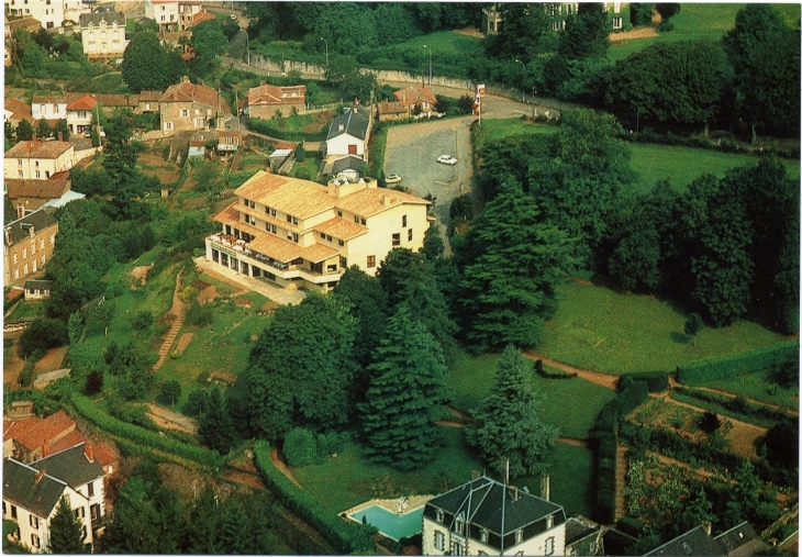 Auberge de la Bruyères (carte postale de 1970) - Pouzauges