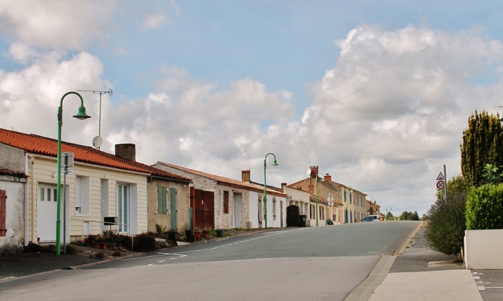 La Commune - Saint-Avaugourd-des-Landes