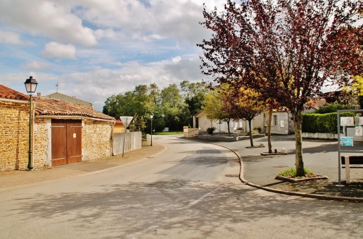 La Commune - Saint-Cyr-en-Talmondais