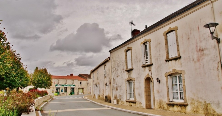 Le Village - Saint-Georges-de-Pointindoux