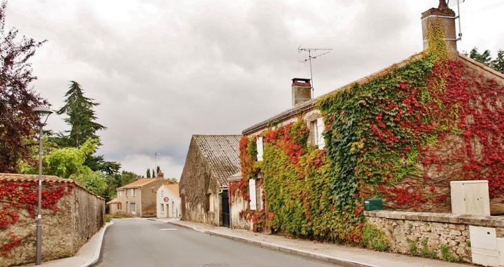 Le Village - Saint-Georges-de-Pointindoux