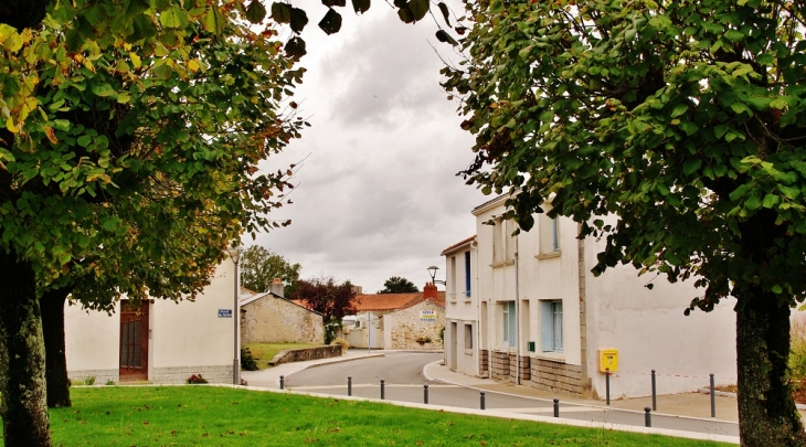 Le Village - Saint-Georges-de-Pointindoux