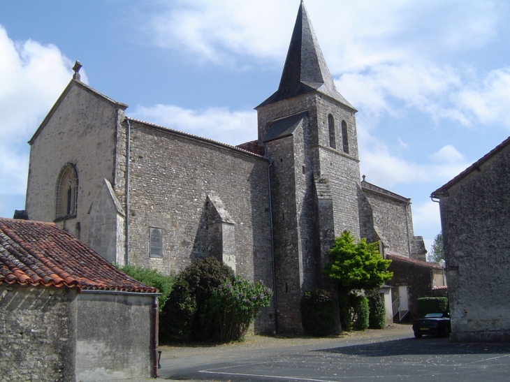 Eglise - Saint-Sulpice-en-Pareds