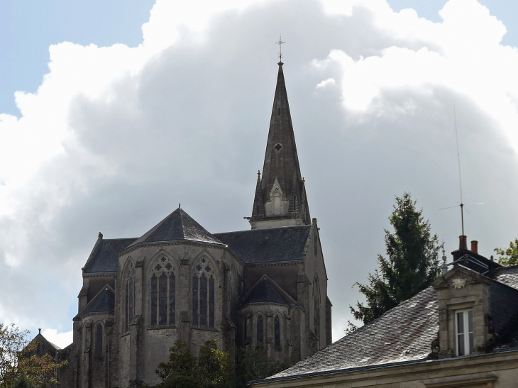 L'église - Tiffauges