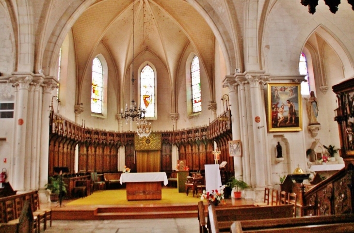 église St Pierre - Vairé