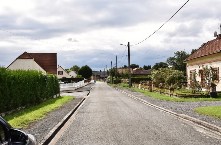 Le Village - Abbécourt