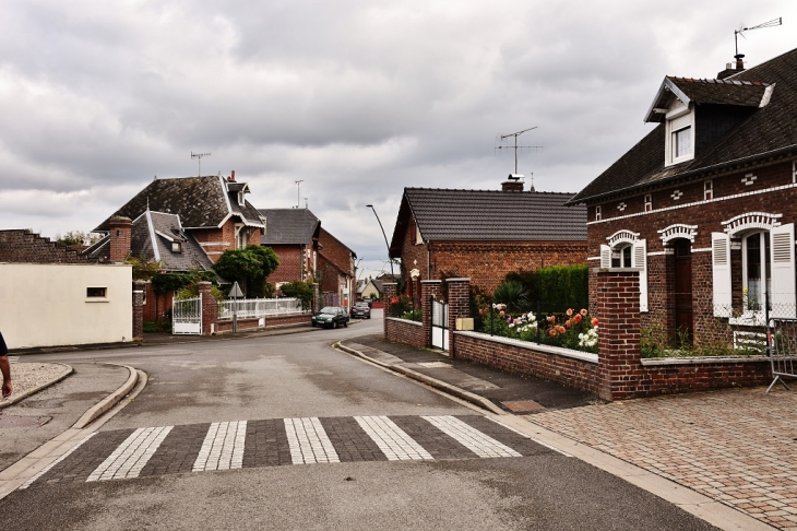 Le Village - Abbécourt