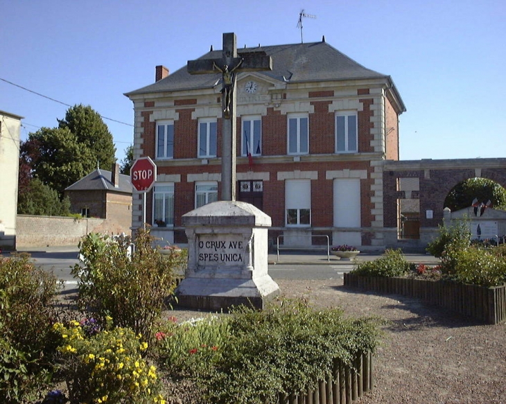 Assis sur Serre La mairie - Assis-sur-Serre