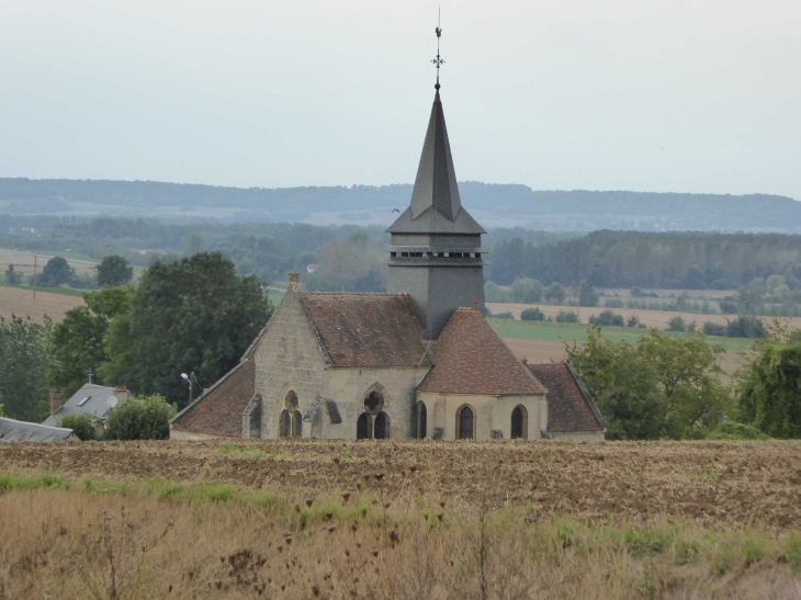 Vue sur l'église - Augy