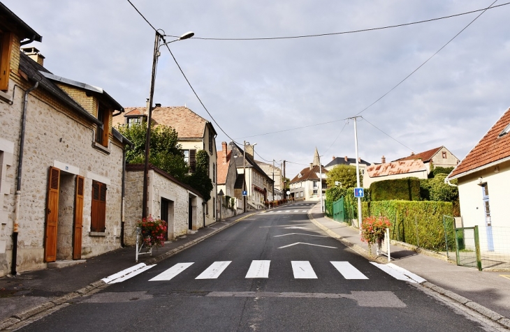 Le Village - Beaurieux