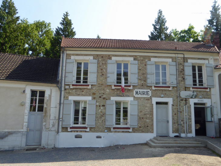 La mairie : musée de la mémoire - Belleau