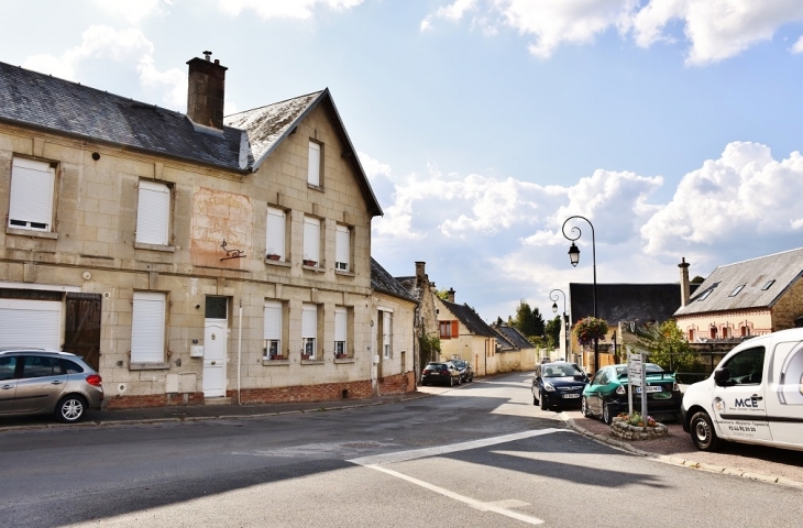 Le Village - Berny-Rivière