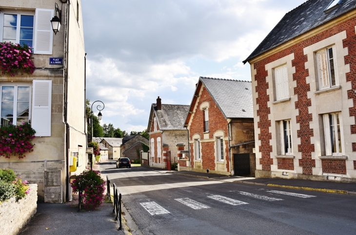 Le Village - Berny-Rivière