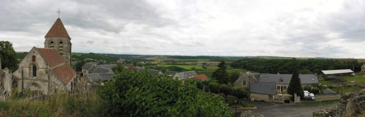 Vue panoramique des tours du chateau - Berzy-le-Sec