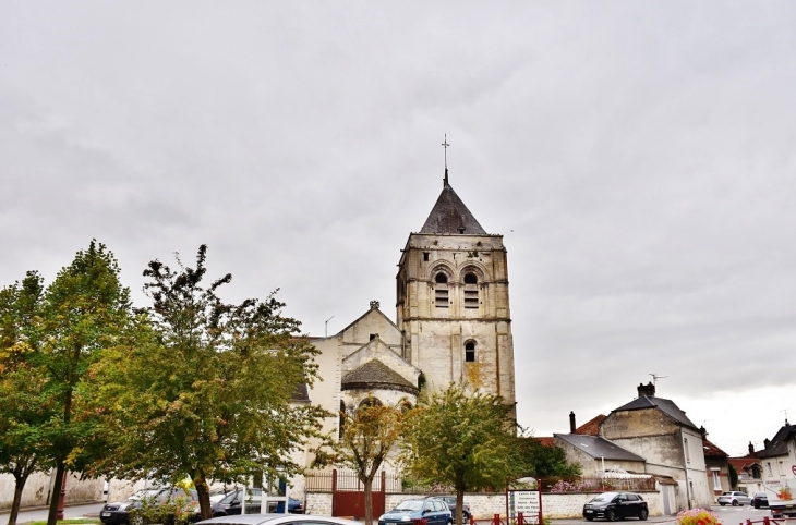  église Notre-Dame - Bruyères-et-Montbérault