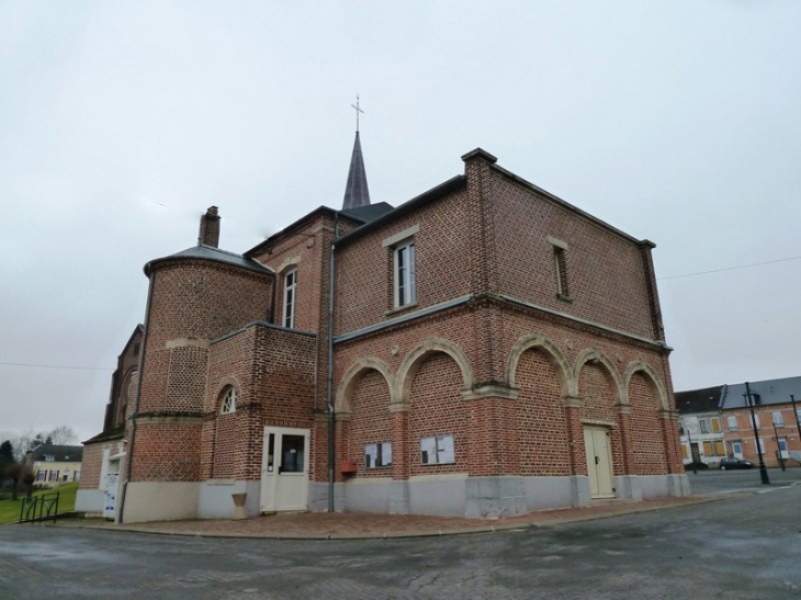 Derrière la mairie - Buironfosse