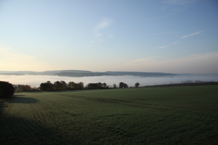 Chateau-Thierry sous le brouillard ........vue de la Briqueterie  - Château-Thierry