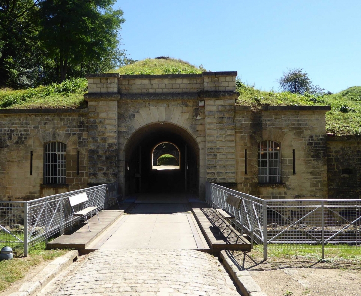 Le fort de Condé - Chivres-Val