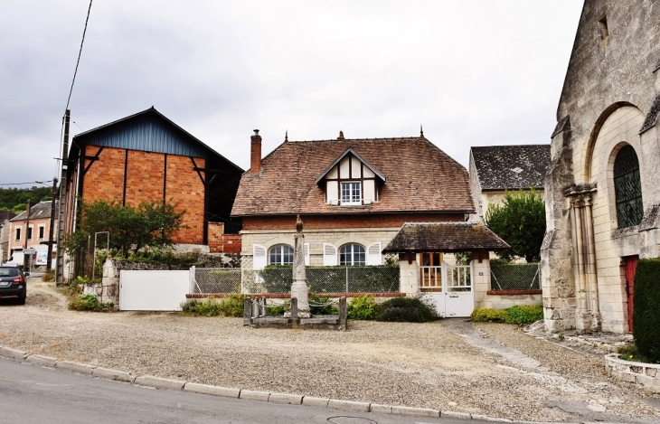 Le Village - Condé-sur-Aisne