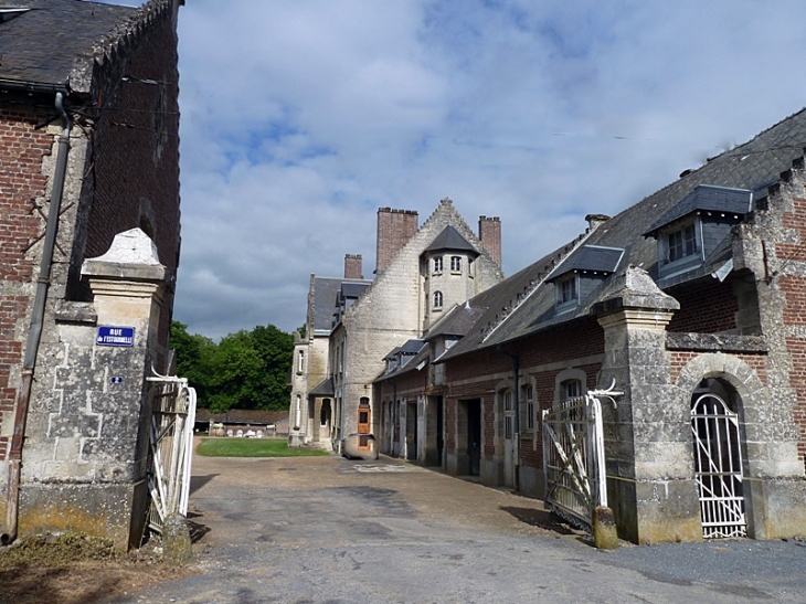 Ferme - Crécy-au-Mont