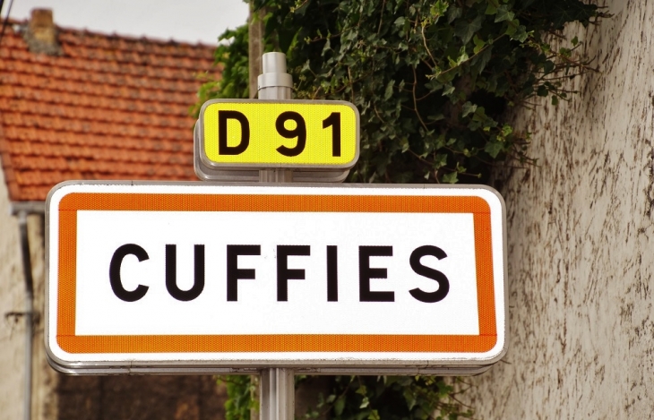  - Cuffies