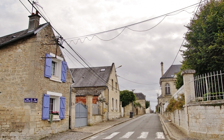 Le Village - Cuisy-en-Almont