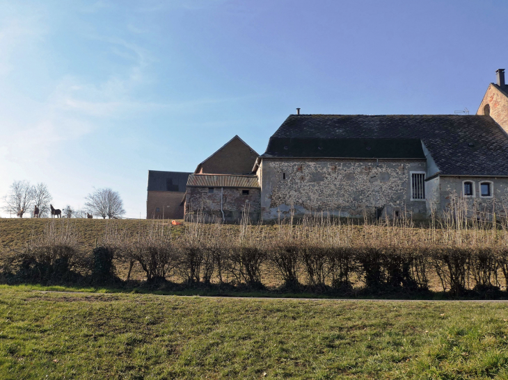 Ferme dans la campagne - Dorengt