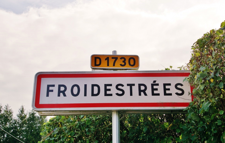  - Froidestrées