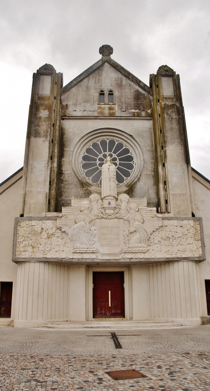 ²église Sainte-Thérèse  - Hirson