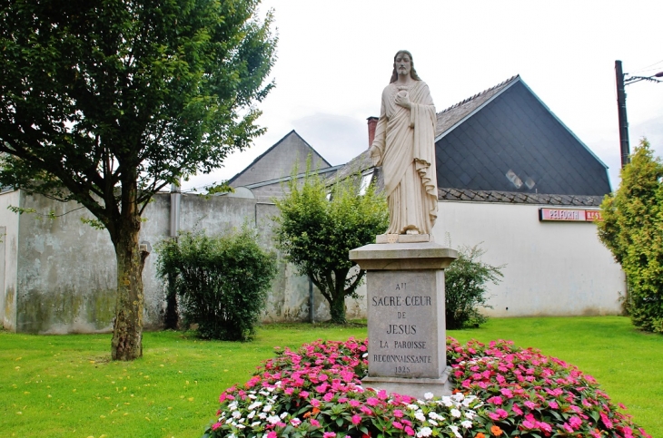 ;;église Sainte-Grimonie - La Capelle