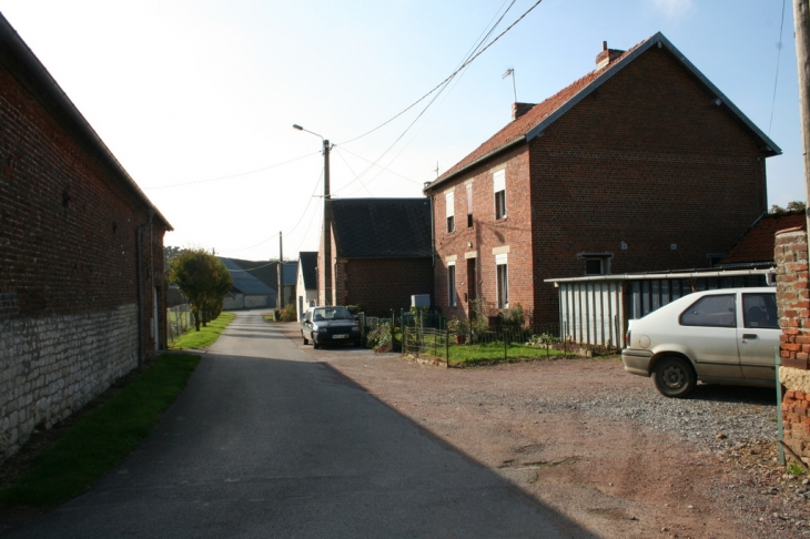 Rue Trou Masselot - La Neuville-Bosmont