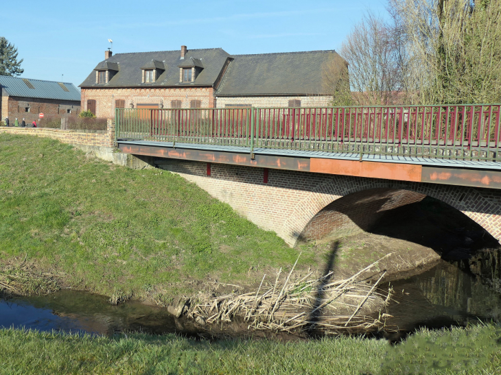 Le pont - La Neuville-lès-Dorengt