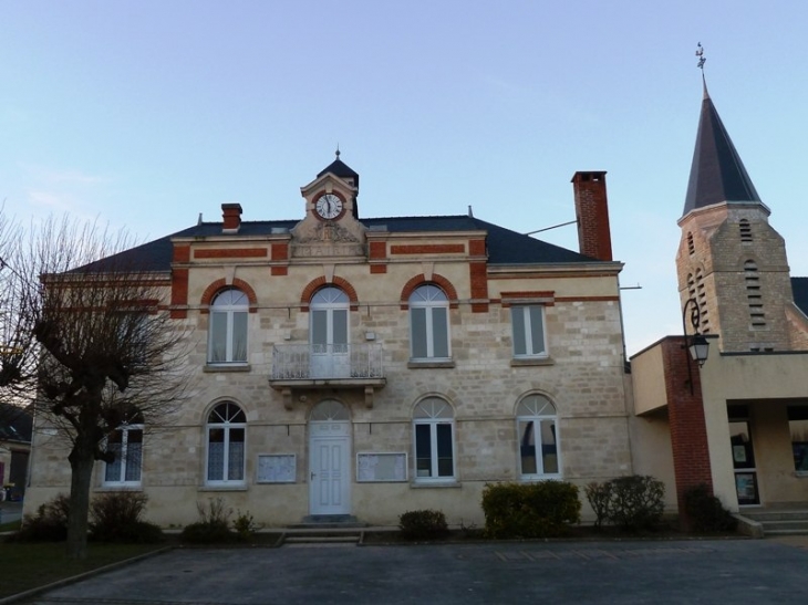 La mairie - La Selve