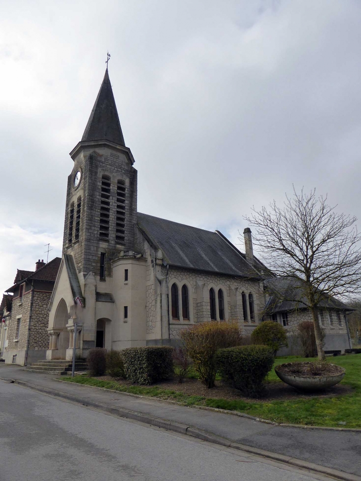 L'église - La Ville-aux-Bois-lès-Pontavert