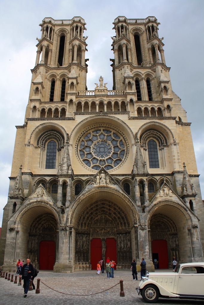 La cathédrale de la ville haute - Laon