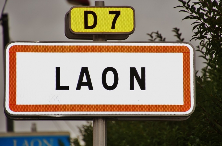  - Laon