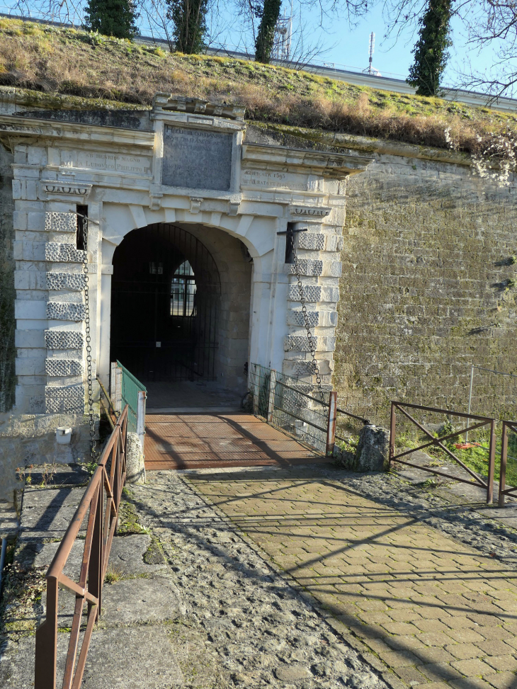 L'entrée de la citadelle - Laon