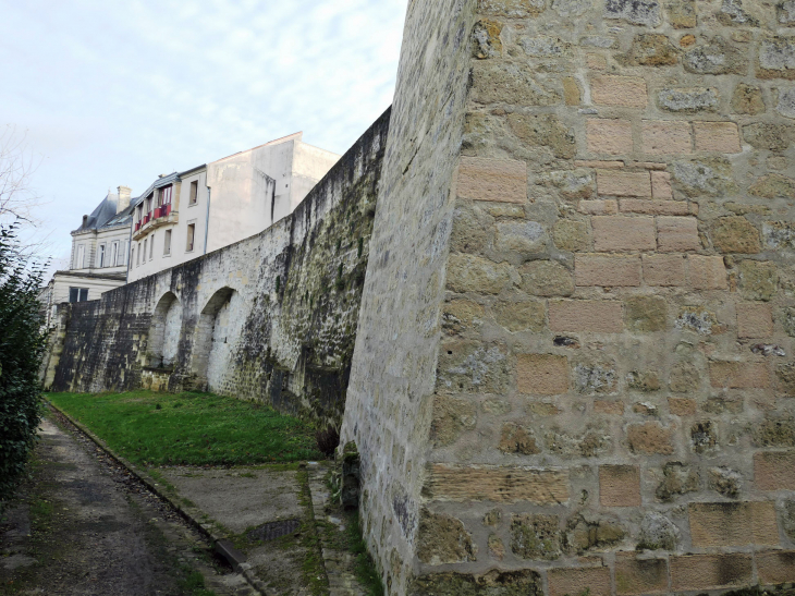 Randonnée autour des remparts - Laon