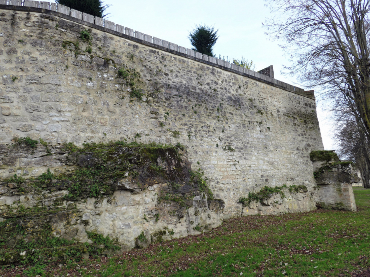 Randonnée autour des remparts - Laon