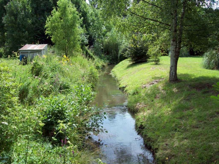 Endroit de rêve dans le village - Laversine