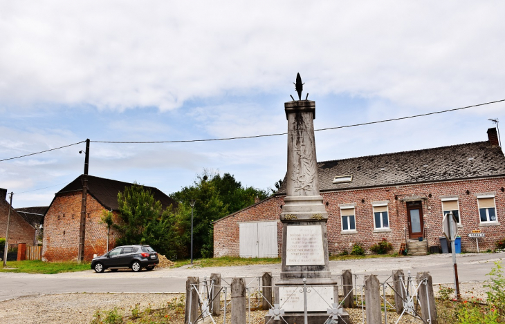 Monument-aux-Morts - Lerzy