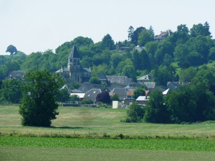 Vue sur le village - Leuilly-sous-Coucy