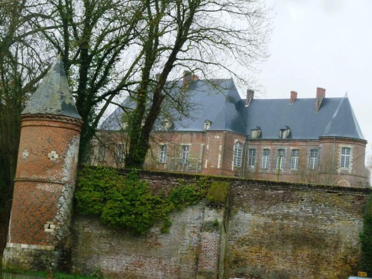 Le château - Marfontaine