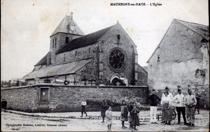 L'église, vers 1912 (carte postale ancienne). - Mauregny-en-Haye