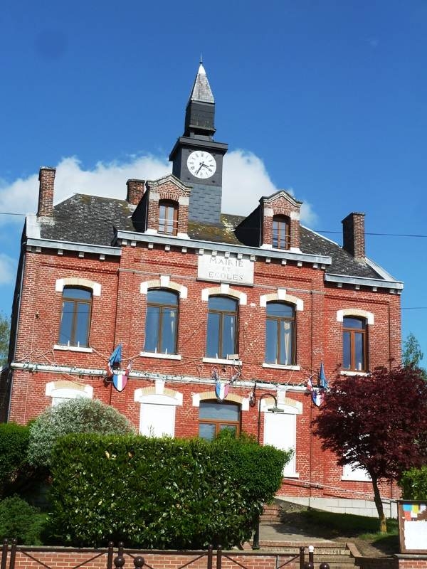 La mairie - Mennevret