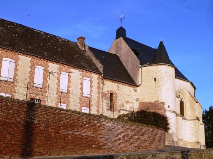 Dans le village - Montigny-sous-Marle