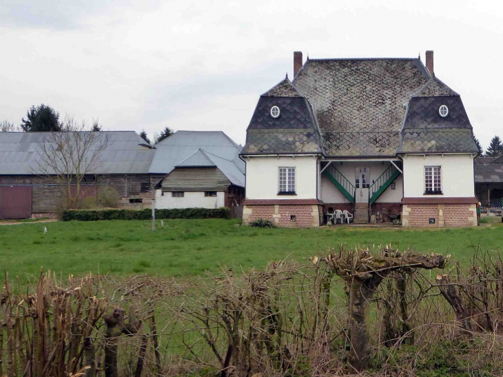 Maison du village - Morgny-en-Thiérache